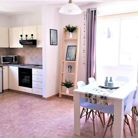 Pafia Modern Apartament *